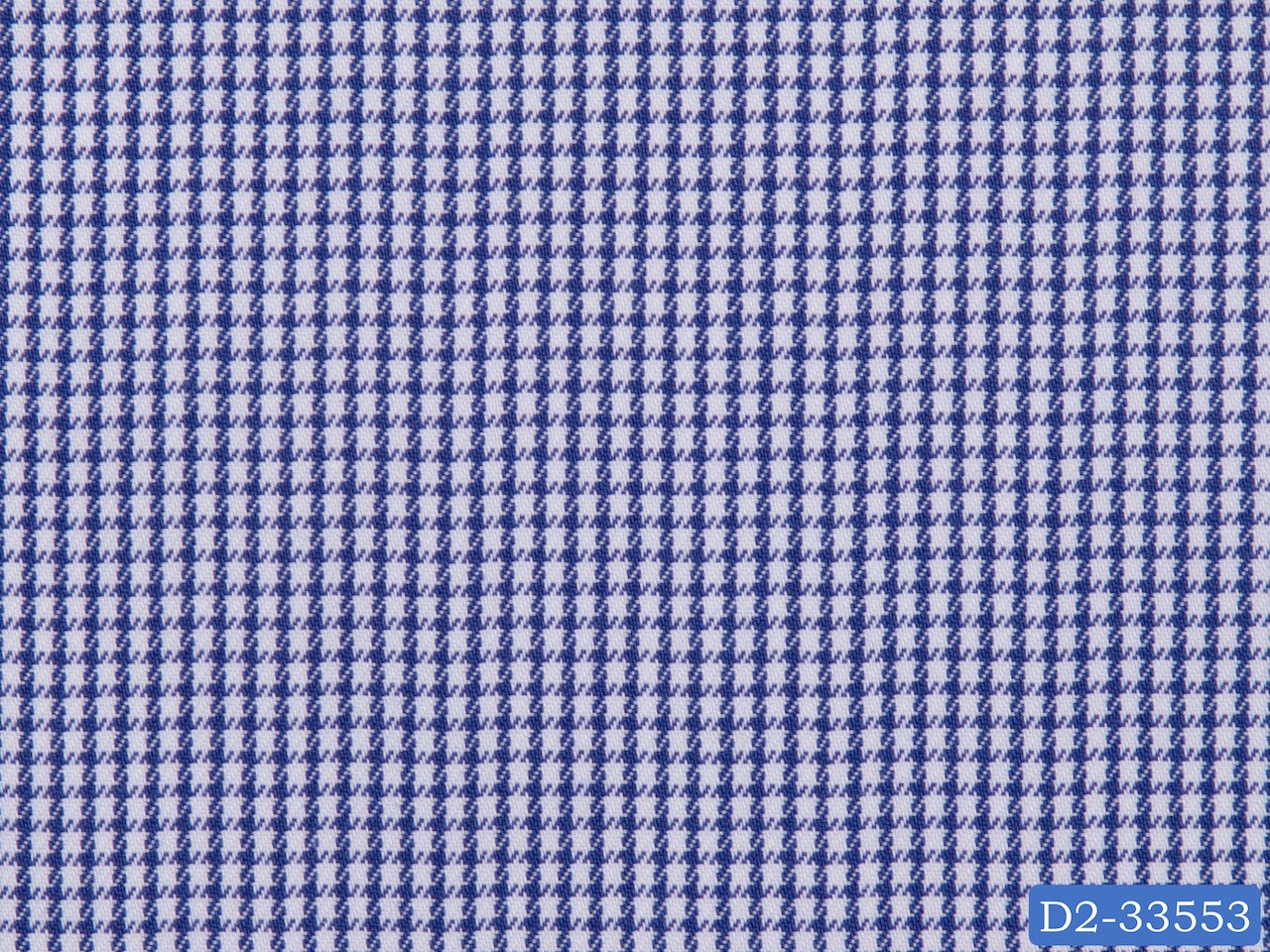 D2-33553 White With Small Blue Check Shirting Fabric