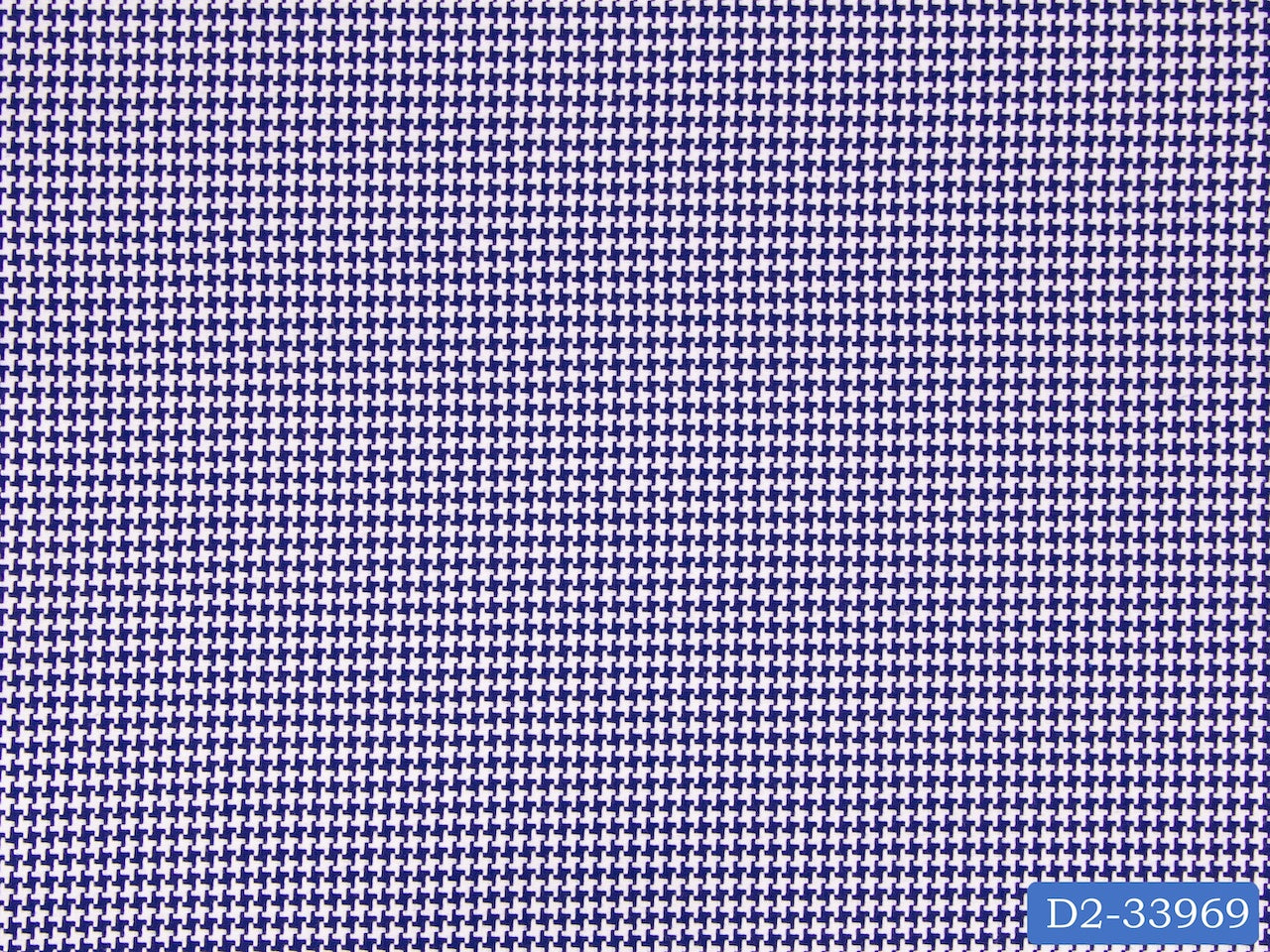 D2-33969 White And Navy Blue Houndstooth Shirting Fabric