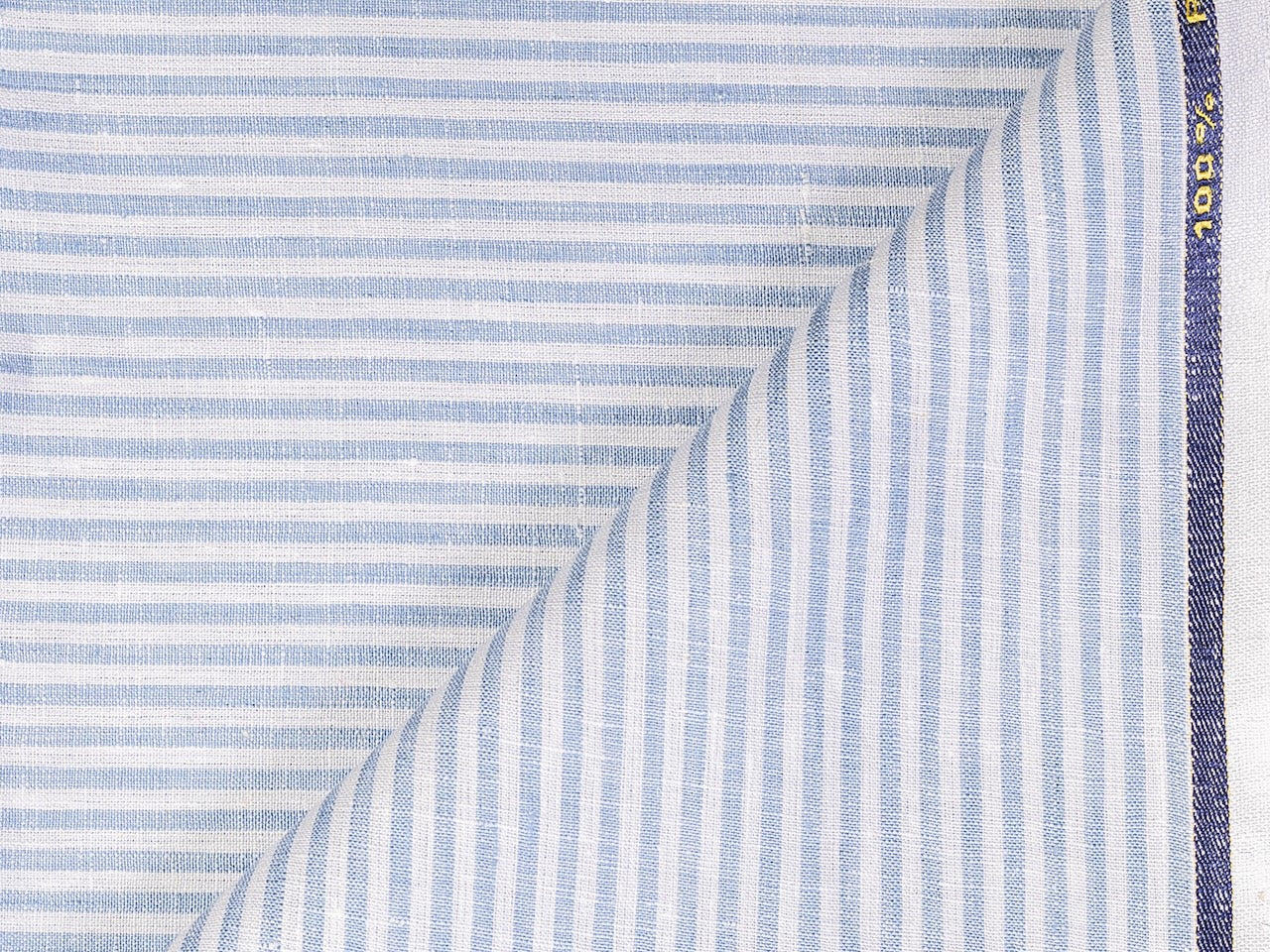 LTL 42/T3-23151 Silver With White  Check Linen Suit Fabric