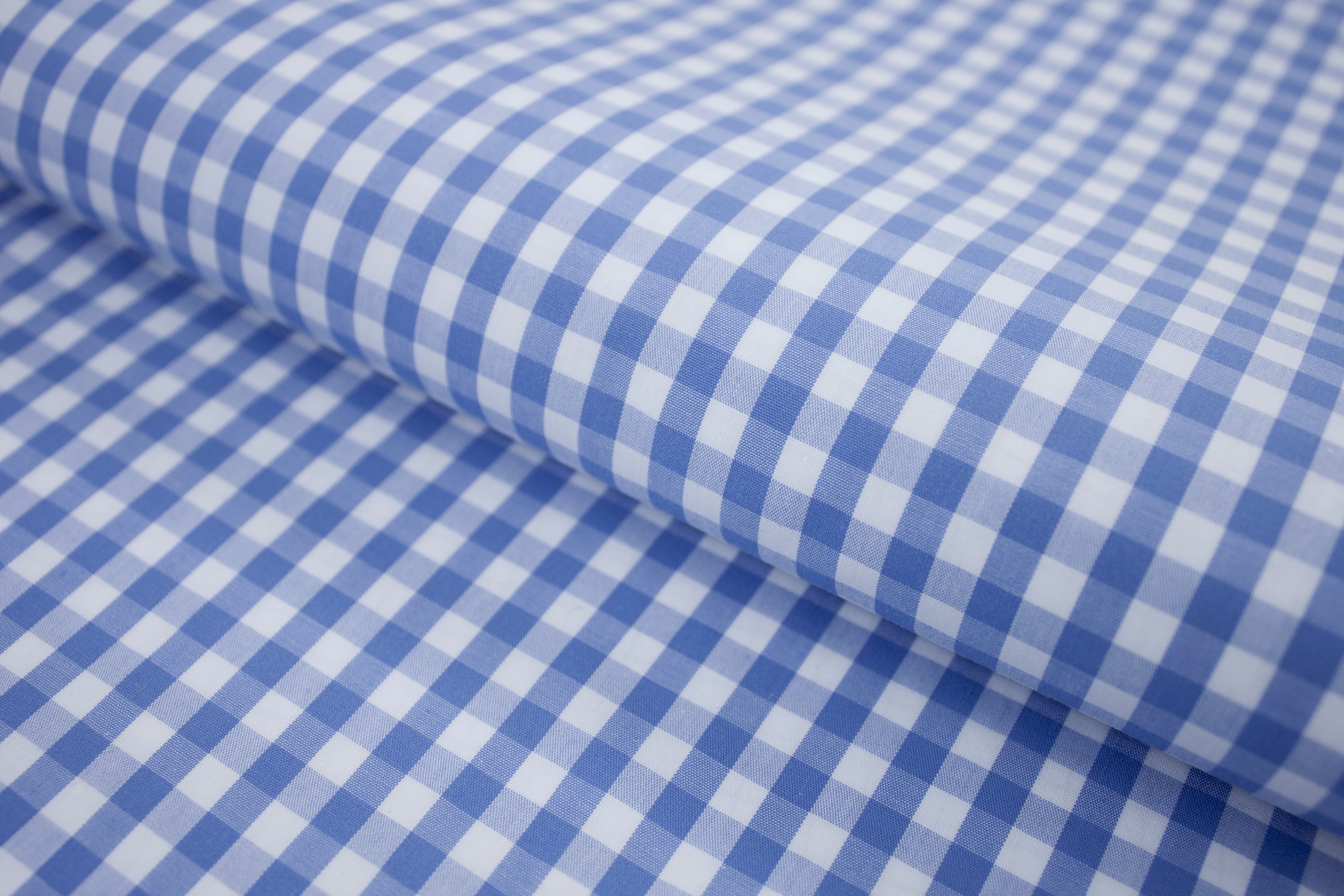 P-716/5878 Fine Cotton Blue and White Checks Shirting Fabric