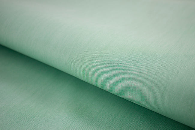 T-514/5709 Fine Cotton Twill Green Shirting Fabric