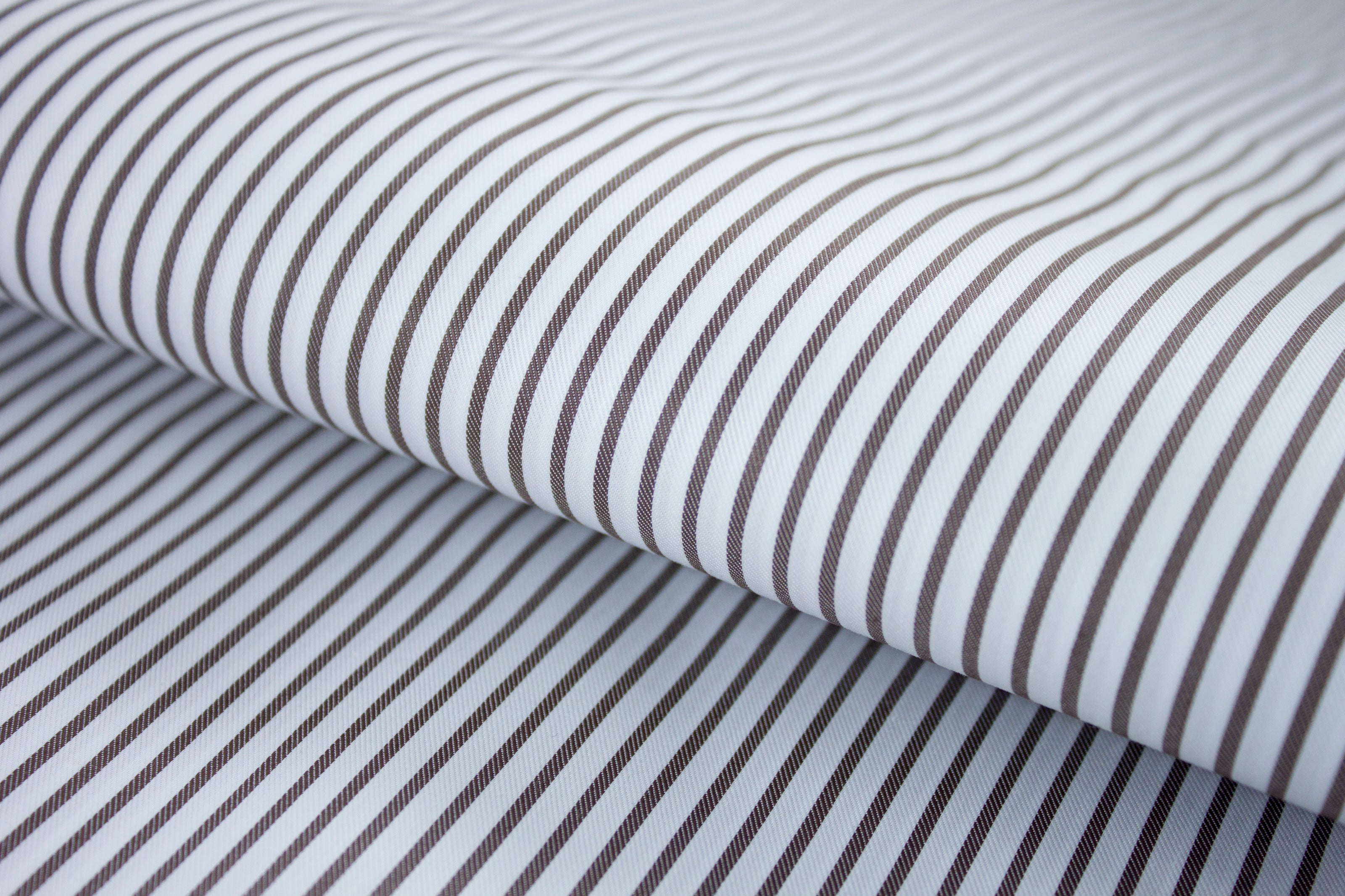 T-542/5731 Fine Cotton Brown Stripe On White Shirting Fabric