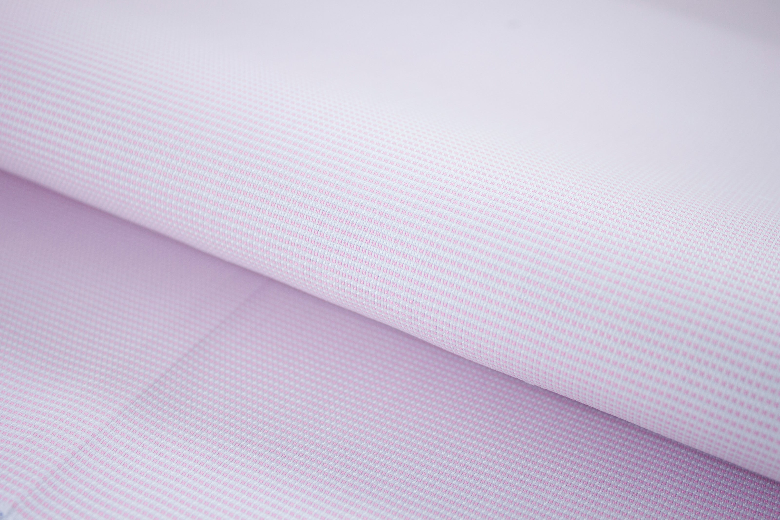 T-668/5797 Fine Cotton Pink Dotted Check Shirting Fabric