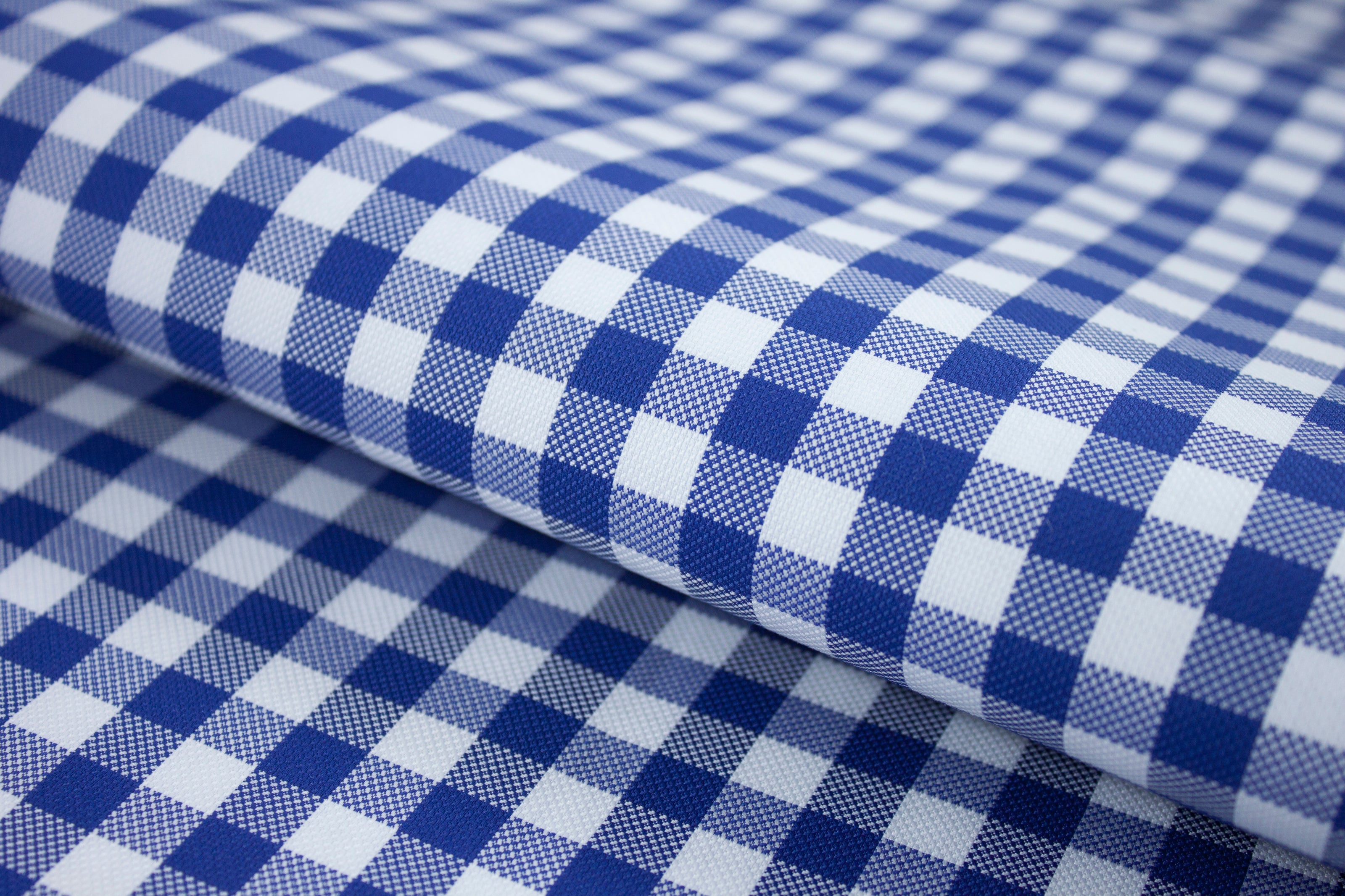 T-758/5810 Fine Cotton Navy Blue And White Check Shirting Fabric